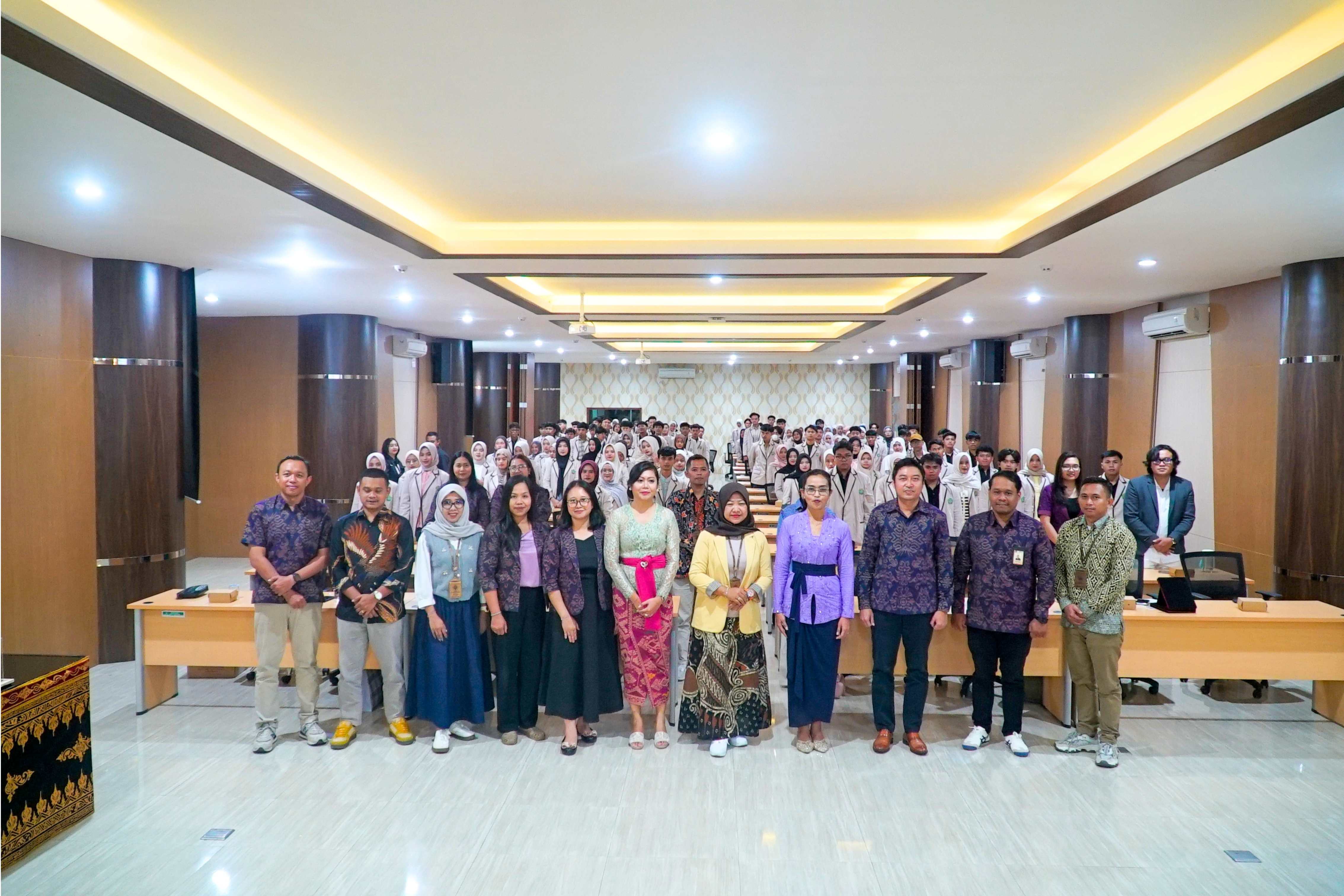 STIE Tamansiswa Banjarnegara Melakukan Studi Banding Ke Universitas Mahasaraswati